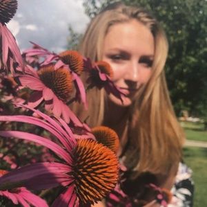 Meet your Posher, Brianna